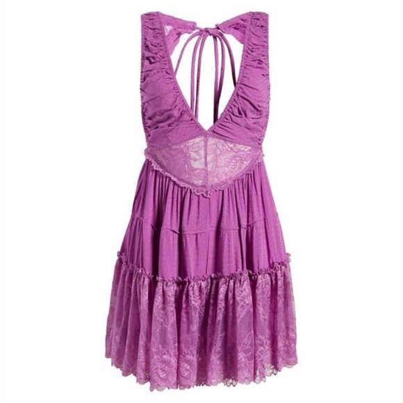 Free People Spring Fling Romantic Lacey Boho Radiant Orchid Romper Sz Medium NWT - Picture 10 of 11
